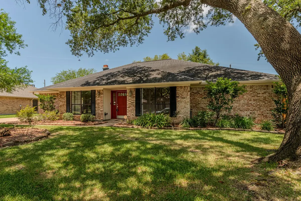 6960 Blarney Street, Beaumont, TX 77706 - #1