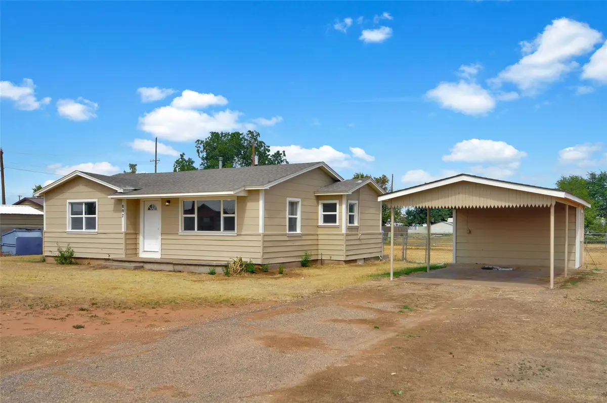 807 Boyce Street, Bovina, TX 79009 - #1
