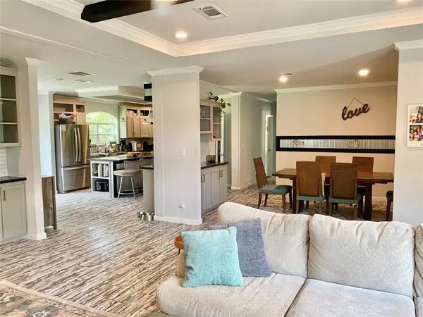 1093 County Road 205 Road, Giddings, TX 78942