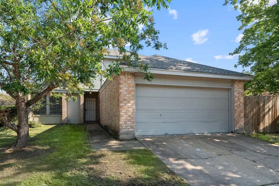8514 Deer Meadow Drive, Houston, TX 77071 - Image #2