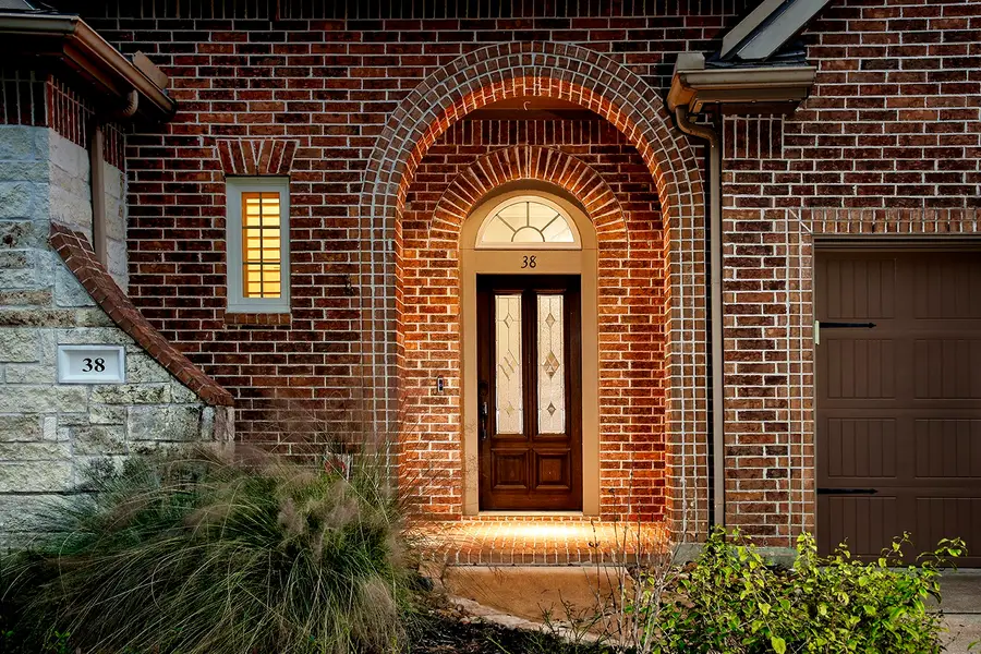 38 Driftdale Place, The Woodlands, TX 77389 - Image #3