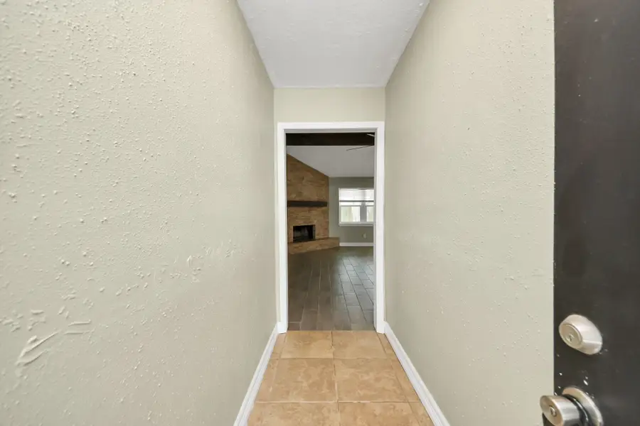 1104 N Heron Drive, Seabrook, TX 77586 - #3