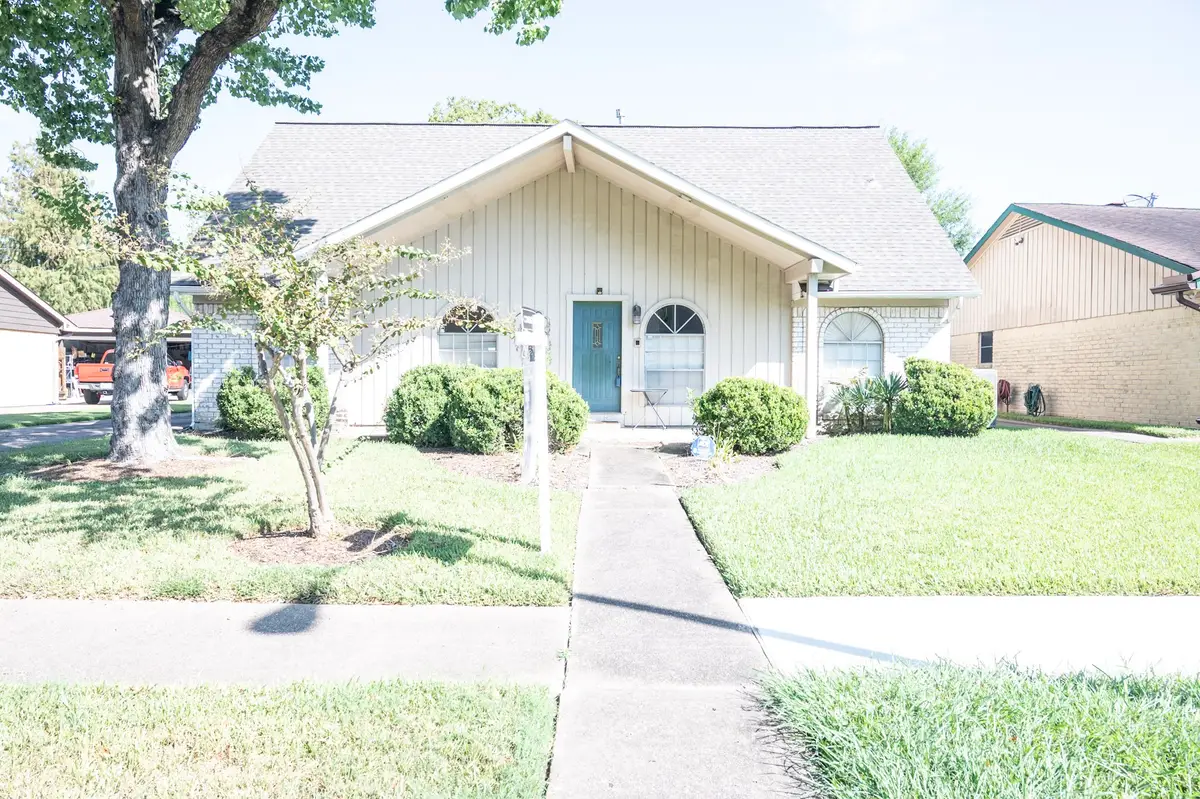 12238 Meadowdale Drive, Meadows Place, TX 77477 - #1