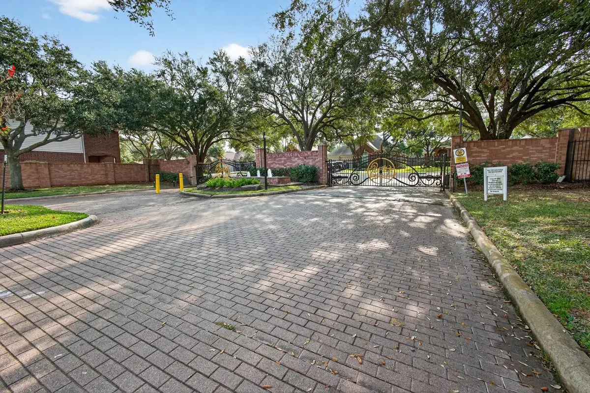 3523 Shadymist Drive, Houston, TX 77082 - Image #1