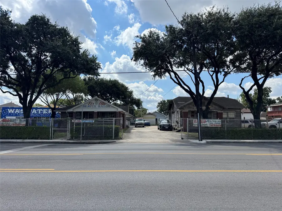 7828 Harrisburg Boulevard, Houston, TX 77012 - #3