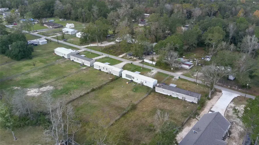 264 County Road 328 S, Cleveland, TX 77327 - Image #2