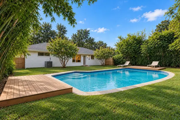 10819 Oasis Drive, Hockley, TX 77096
