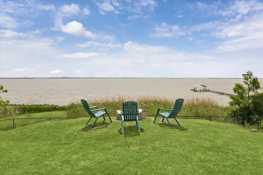 6934 Plantation Drive, Baytown, TX 77523 - #2