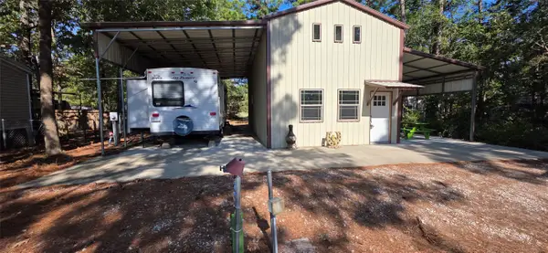 50 Nassau Lane, Point Blank, TX 77364