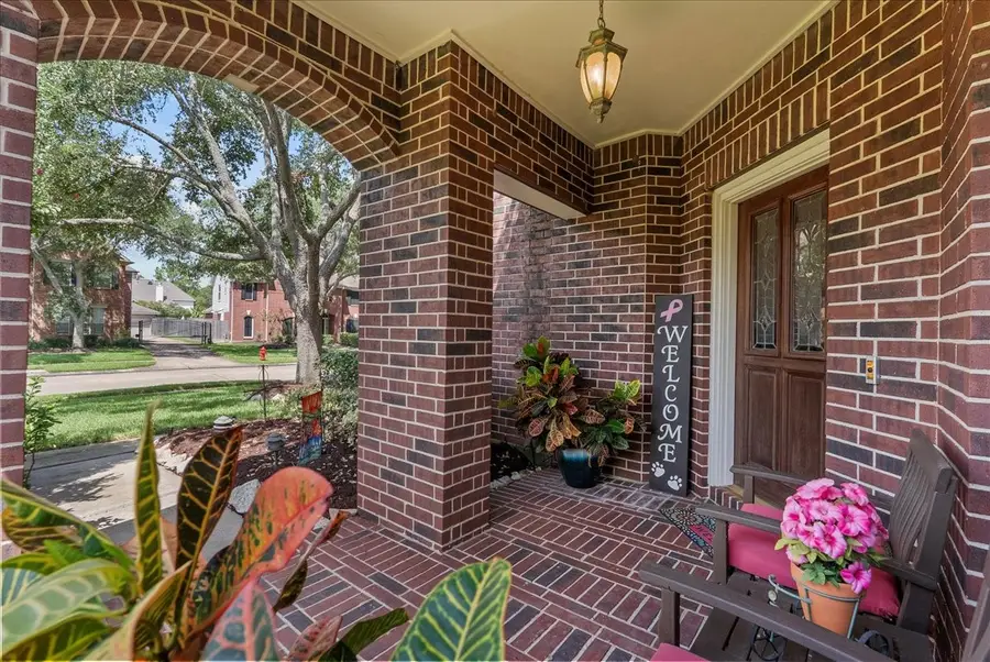 3005 Autumn Park Court, Friendswood, TX 77546 - Image #3