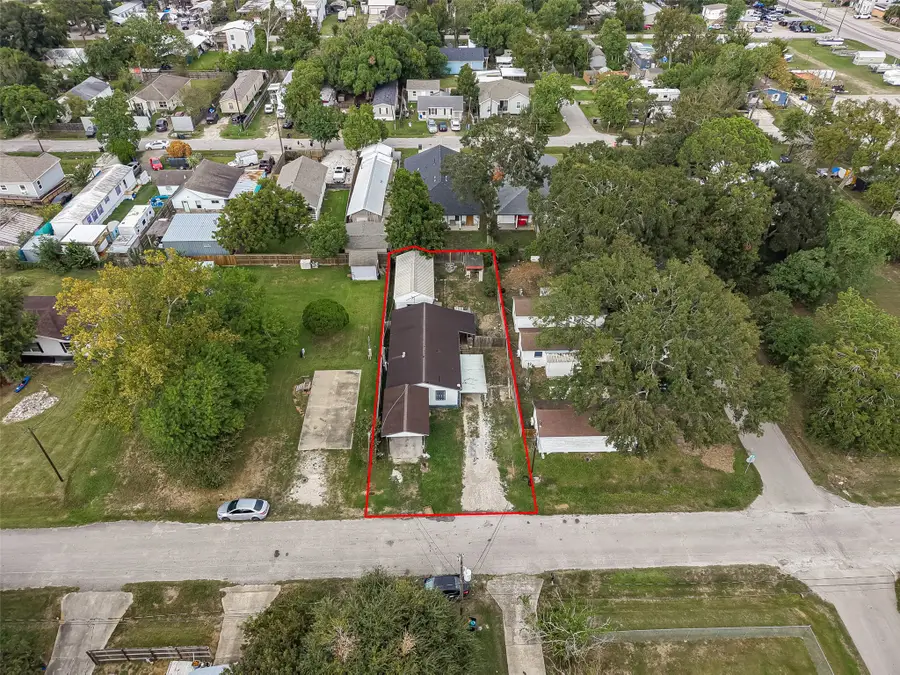4447 5th Street, Bacliff, TX 77518 - #3