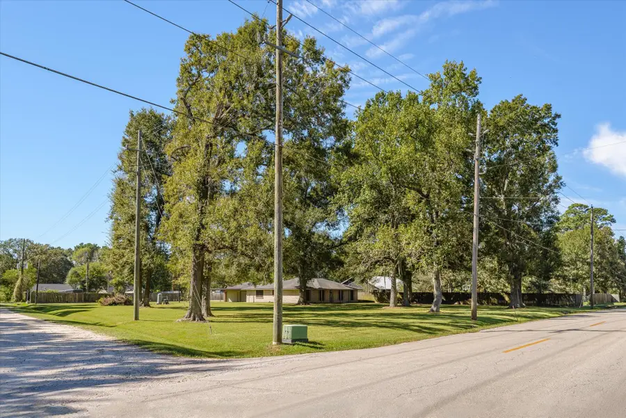 906 Havard Road, Huffman, TX 77336 - #3