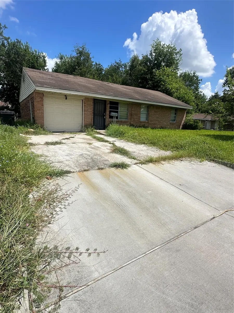 3127 Groton Drive, Houston, TX 77051 - #2