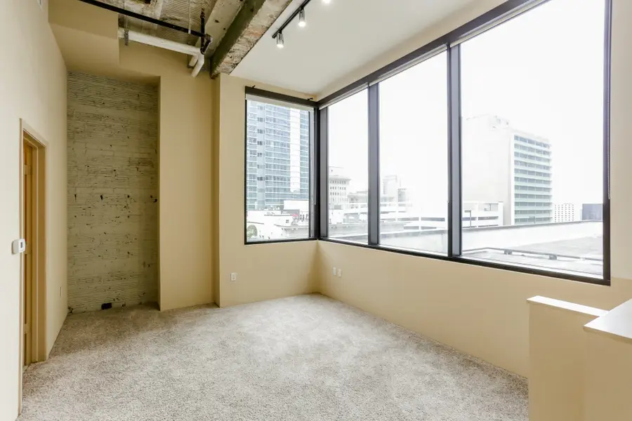 917 Main Street #1101, Houston, TX 77002 - #3