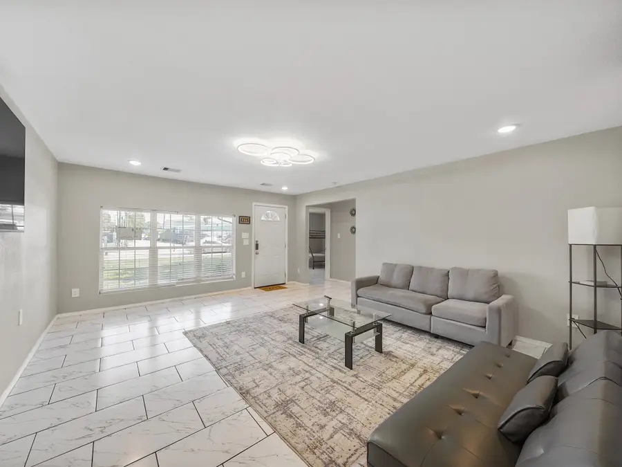1337 Conrad Sauer Drive, Houston, TX 77043 - #3
