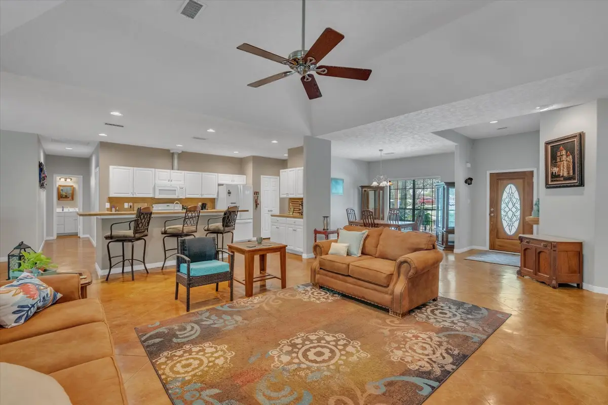 3015 Fitzgerald Drive, Montgomery, TX 77356 - #1