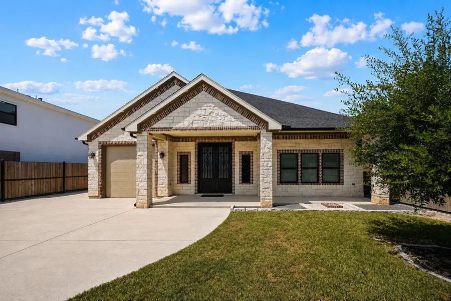 7105 Weyburn Street, Houston, TX 77028 - #2