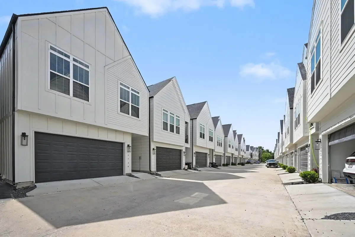 5734 White Magnolia Street, Houston, TX 77091 - #1