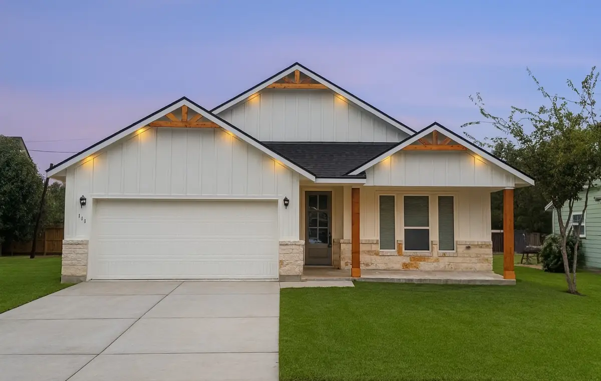 111 S Carroll Street, La Porte, TX 77571 - Image #1