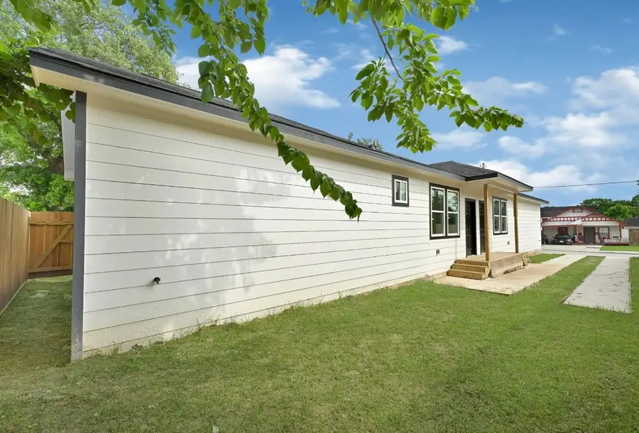 7939 Goode Street, Houston, TX 77012 - #2