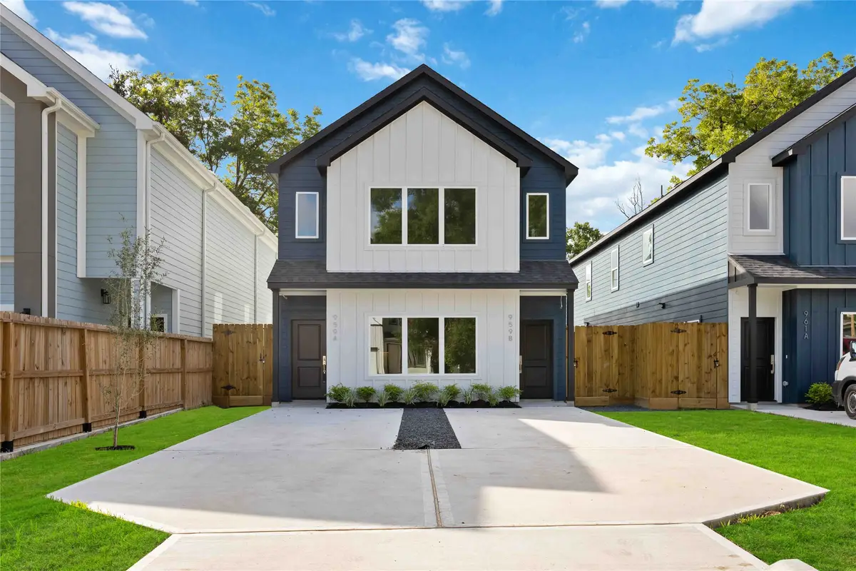 961 Ringold Street #A/B, Houston, TX 77088 - #1