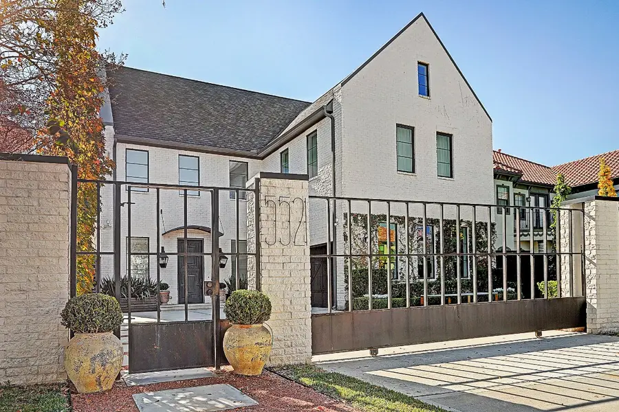 5521 Fairdale Lane, Houston, TX 77056 - #2