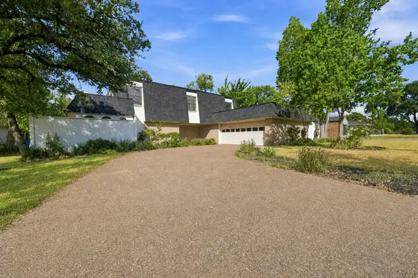2705 Arbor Drive, Bryan, TX 77802