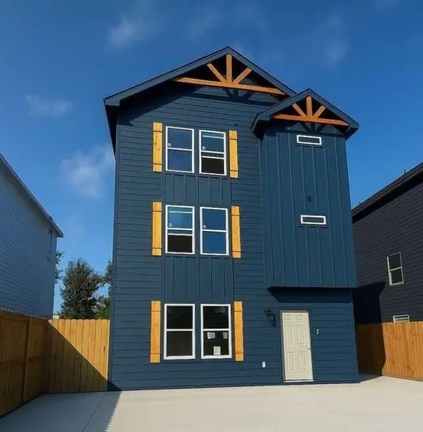 8021 Birmingham Street #A/B, Houston, TX 77028