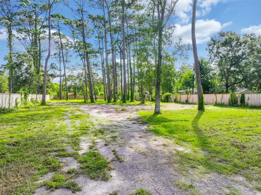 3219 Oak Drive, Dickinson, TX 77539 - #2