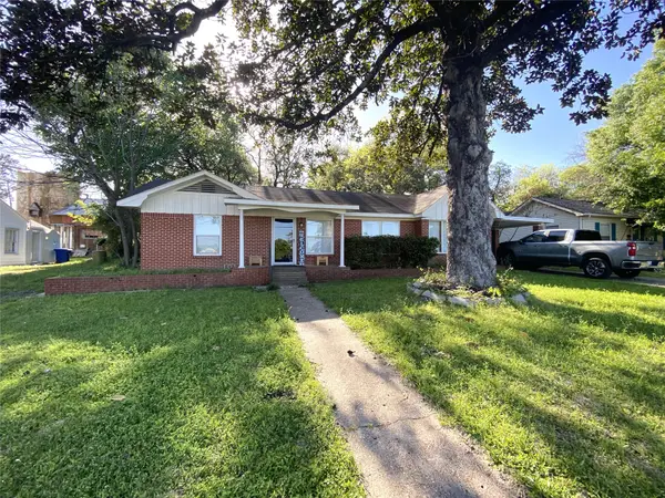 1016 Pecan Street, Huntsville, TX 77320