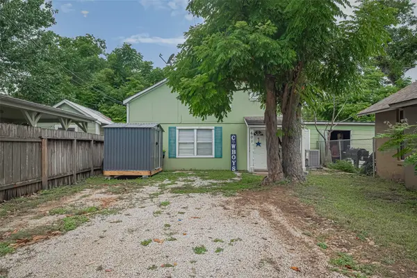 601 N Resident Street, Wharton, TX 77488