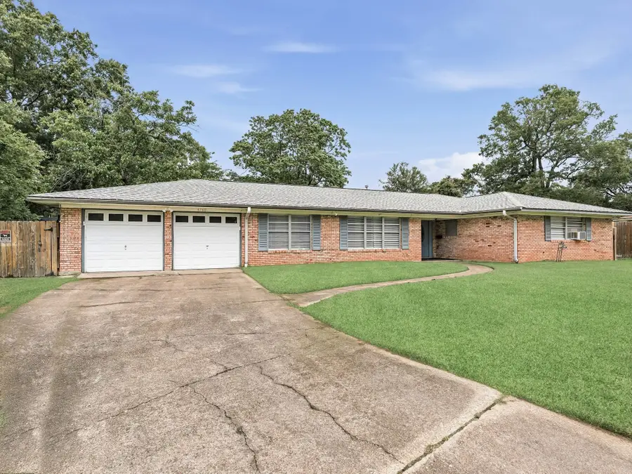 4760 Fieldwood Lane, Beaumont, TX 77706 - #3