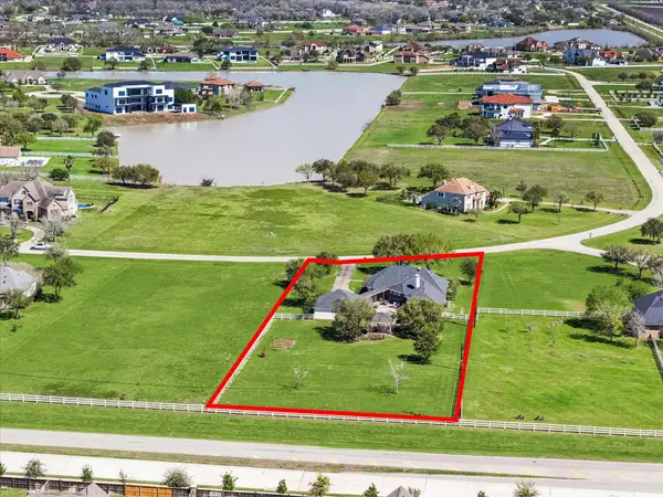 6042 Blackberry Cove Lane, Richmond, TX 77469