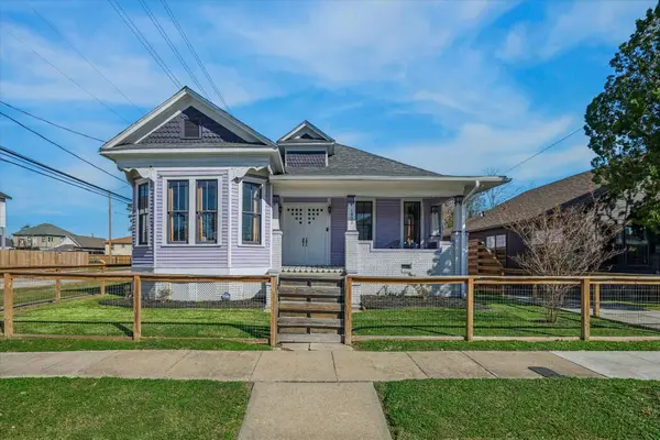 1920 Fulton Street, Houston, TX 77009