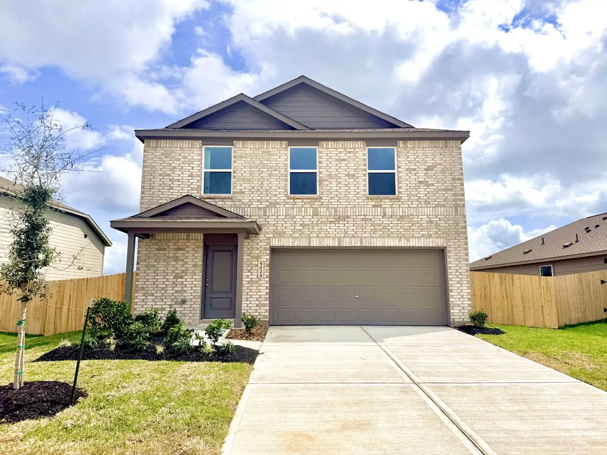 5024 Freedom Lane, Bay City, TX 77414 - #1
