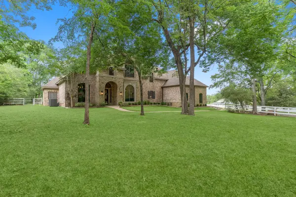 2242 Spring Branch Road, Montgomery, TX 77316