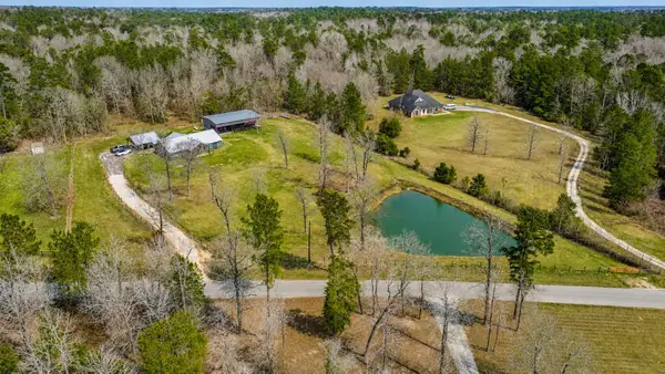 840 Horace Bonds Road, Livingston, TX 77351