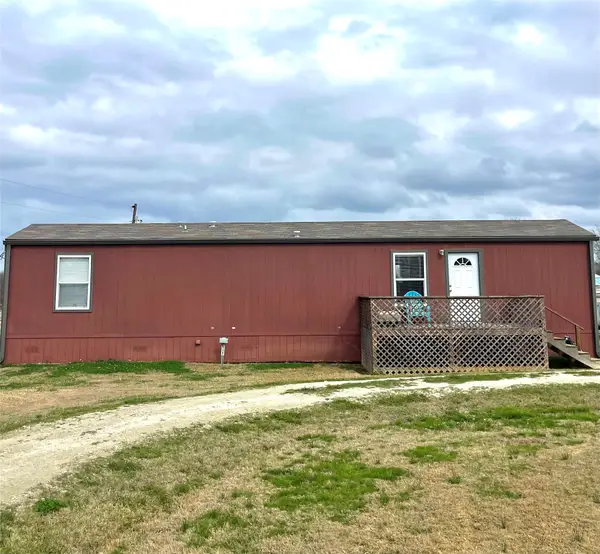 702 County Road 1500, Crockett, TX 75835