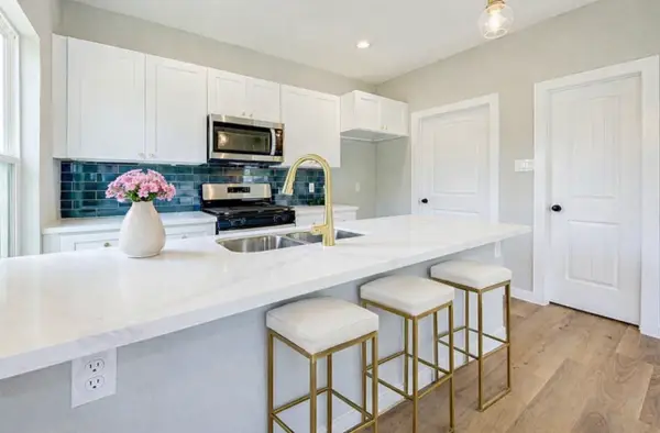 8361 Tate Street, Houston, TX 77028