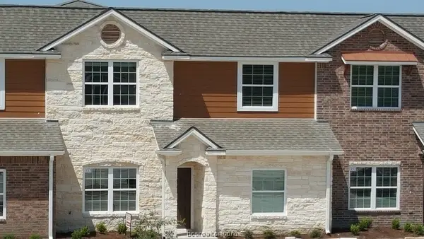 301 Southwest Parkway #339, College Station, TX 77840