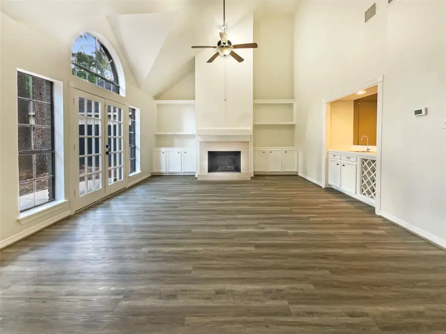 6906 Cherry Hills Road, Houston, TX 77069 - Image #3