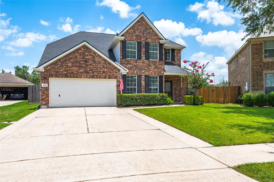3829 Houston Lake Drive, Pearland, TX 77581 - #2