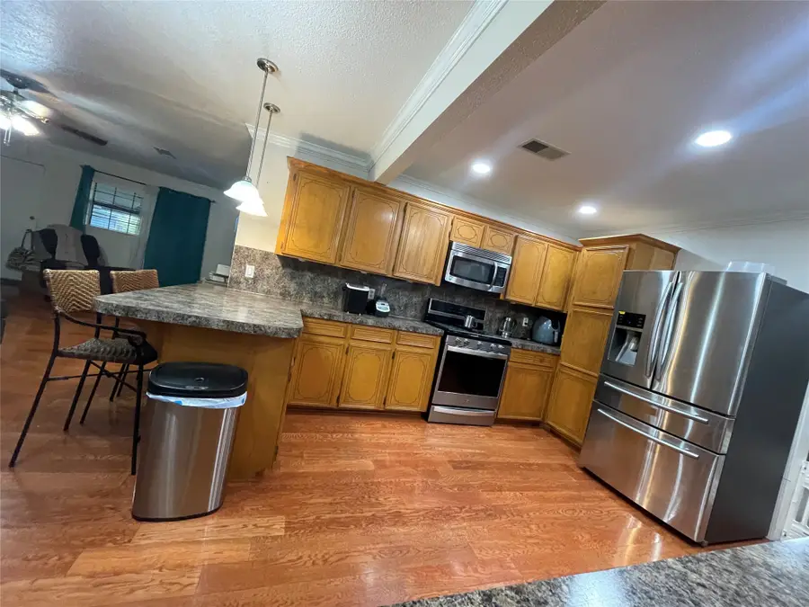 2206 Lee Street Street, Houston, TX 77026 - Image #2