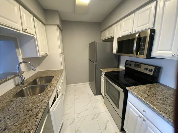6633 W Airport Boulevard #903, Houston, TX 77035