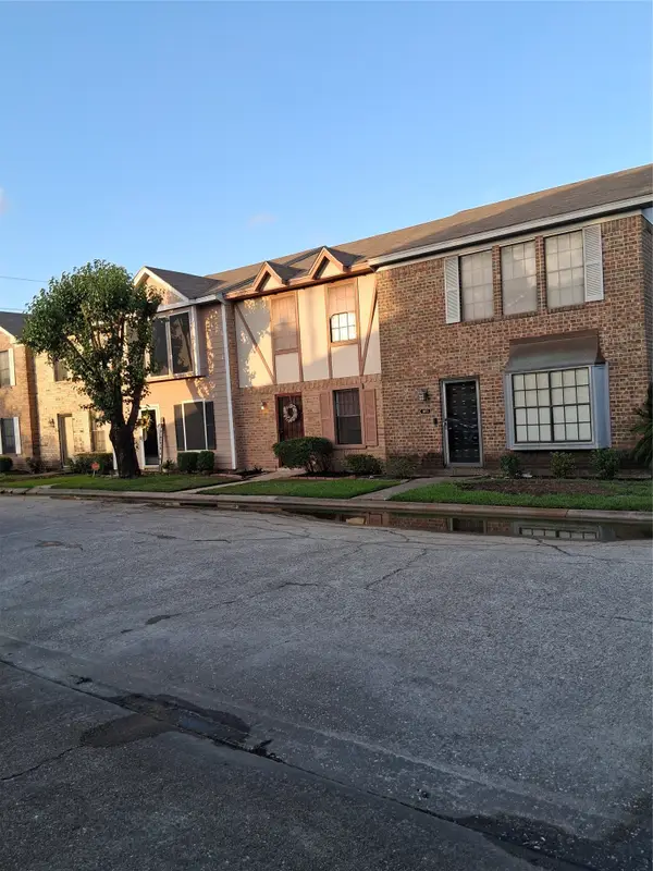 3673 Briar Creek Drive N, Beaumont, TX 77706