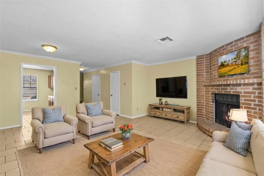 3673 Briar Creek Drive N, Beaumont, TX 77706 - #3