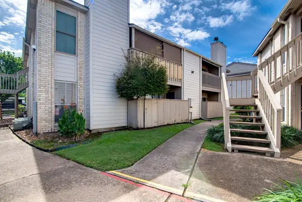 3919 Fairmont Parkway #177, Pasadena, TX 77504