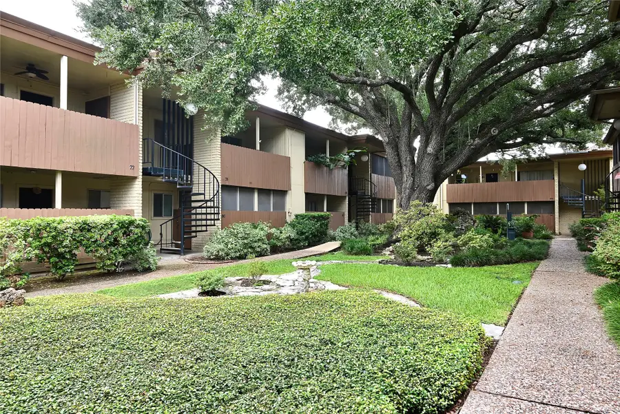 7714 Renwick Dr #H57, Houston, TX 77081 - #2