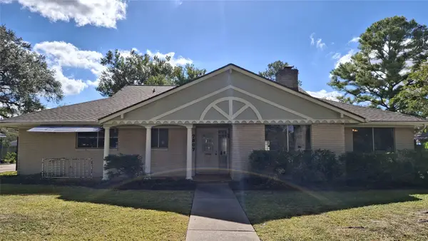 7807 Bellerive Dr Drive, Houston, TX 77036