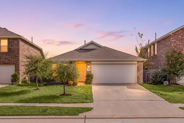 18118 Rockvine Drive, Hockley, TX 77447